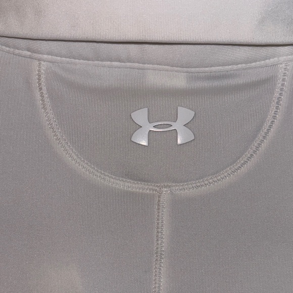 Under Armour Polo Shirt and Pants matching set - Picture 4 of 10